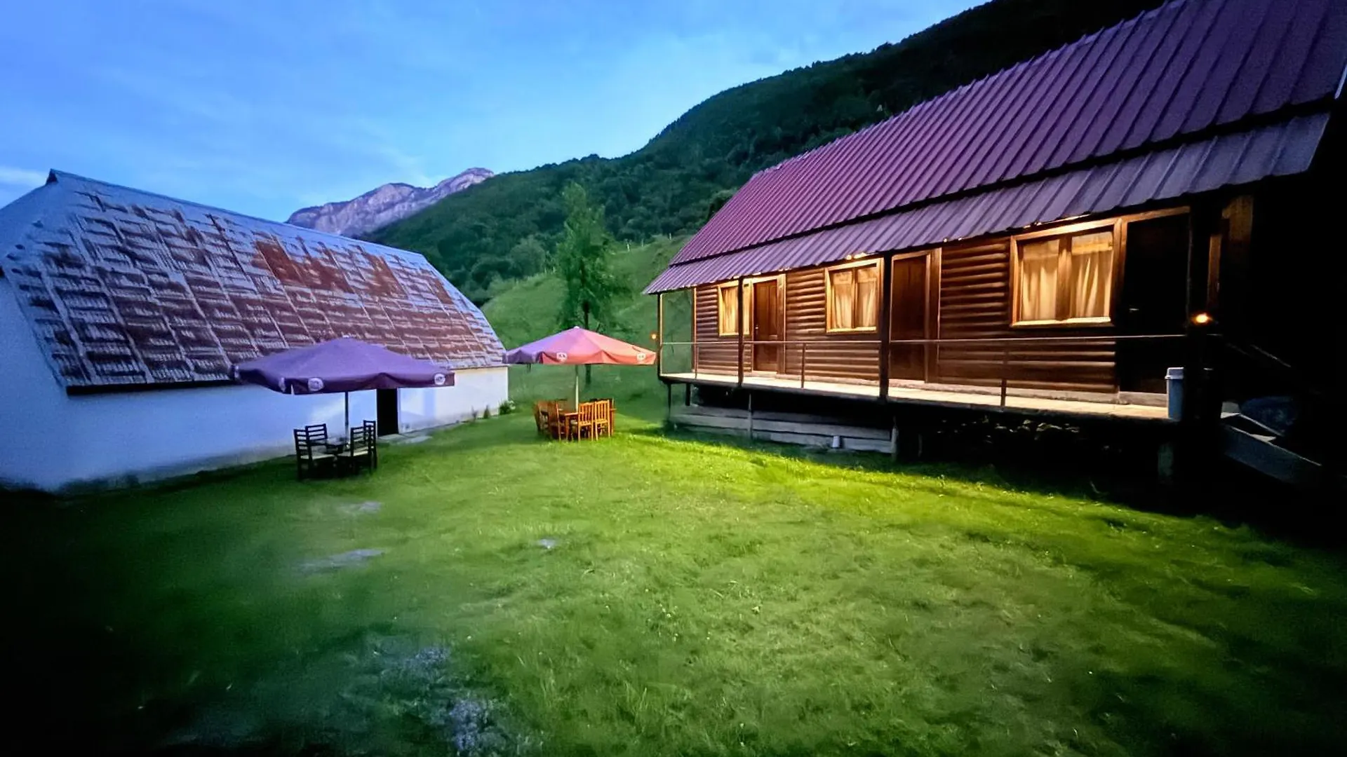 Hotel Bujtina Frati Vermosh